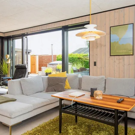 8 Person In Hejls-by Traum Hejls